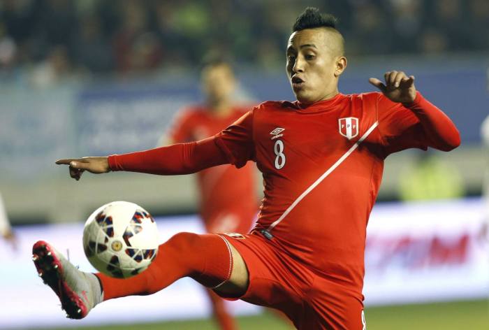 Christian Cueva, Perú